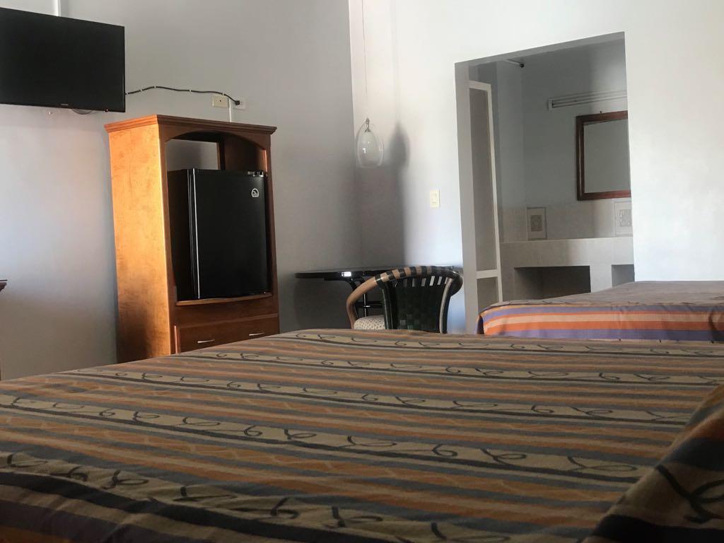Cuauhtémoc Hotel Del Camino מראה חיצוני תמונה